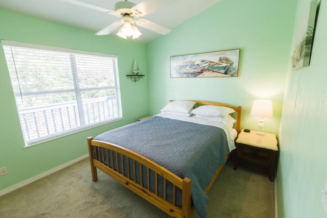 Five Bedroom Home In The Heart Of St Aug Beach St. Augustine Exterior photo